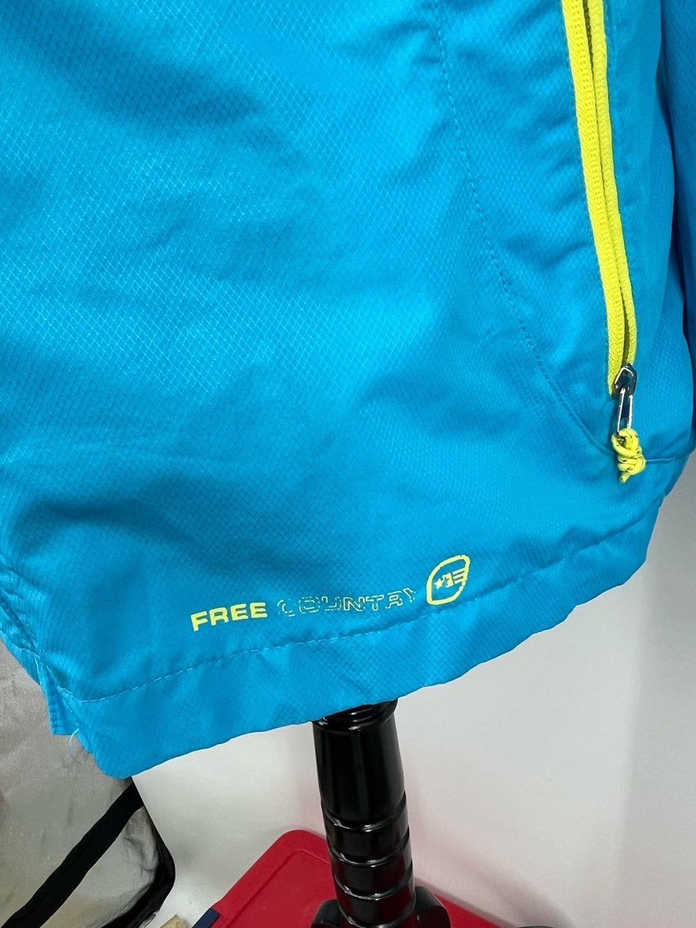 Women’s Lightweight Turquoise Hooded Jacket - Picture 2 of 15